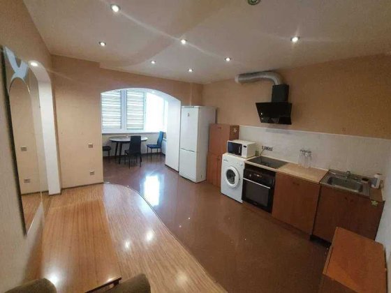 ЗАТИШНА Однокімнатна квартира ЧАБАНИ Машинобудівників, 4В 50м БЮДЖЕТНА Чабани