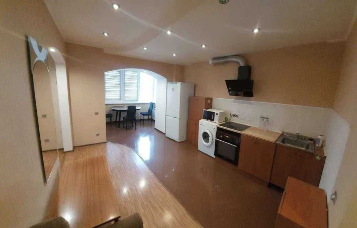 ЗАТИШНА Однокімнатна квартира ЧАБАНИ Машинобудівників, 4В 50м БЮДЖЕТНА - фото 1