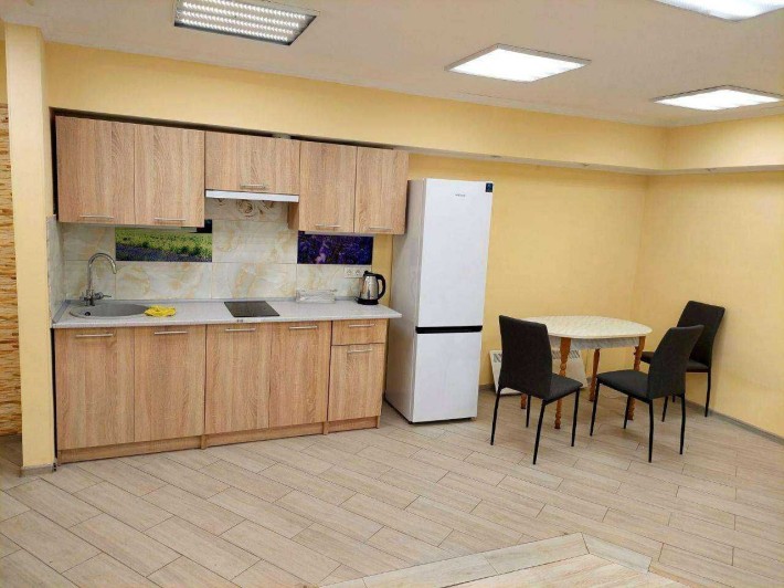 Затишна СТУДІЯ в ЧАБАНАХ ЖК "Юність" 1-й поверх 45м ПІСЛЯ КОСМ.ремонту - фото 1