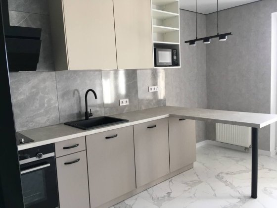 Оренда квартири-студії с. Новосілки Київської області Хотов