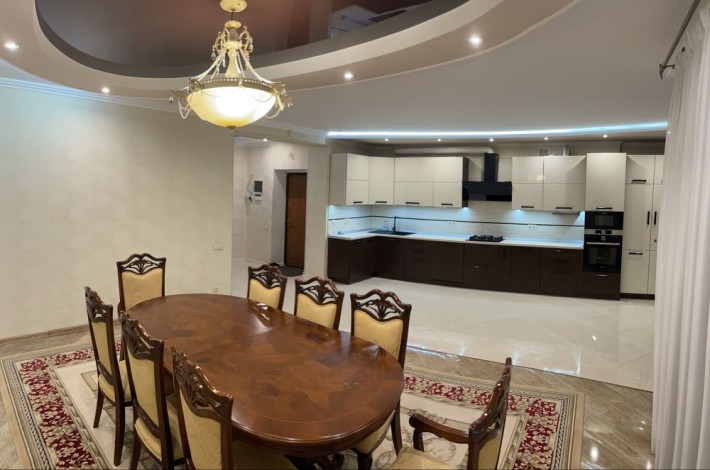 Оренда 4х кімн.квартири, Львів,Сокільники,паркінг,2х рівнева - фото 1