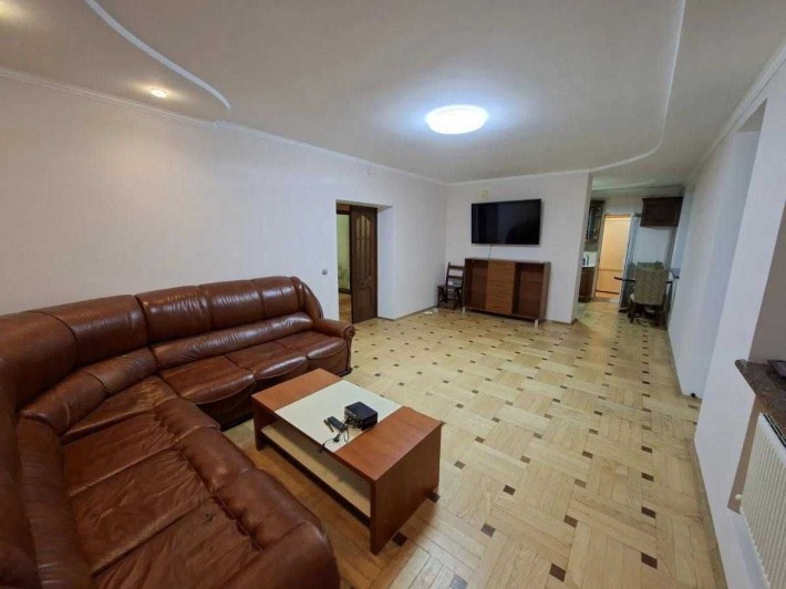 Оренда 3-кімнатної квартири  м. Винники, вул. Кільцева, 11 - фото 1