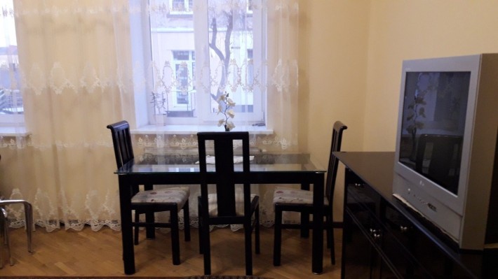 Однокімнатна квартира, центр - фото 1