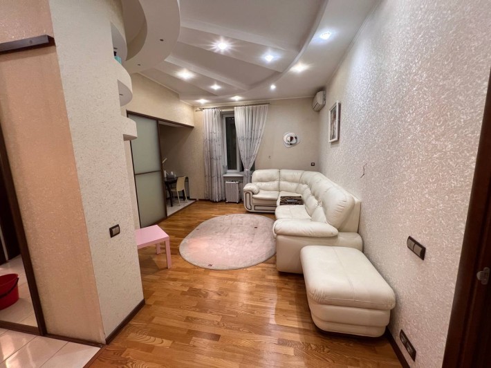 Продаж 3-к квартири вул. Дмитра Дорошенка 55 - фото 1