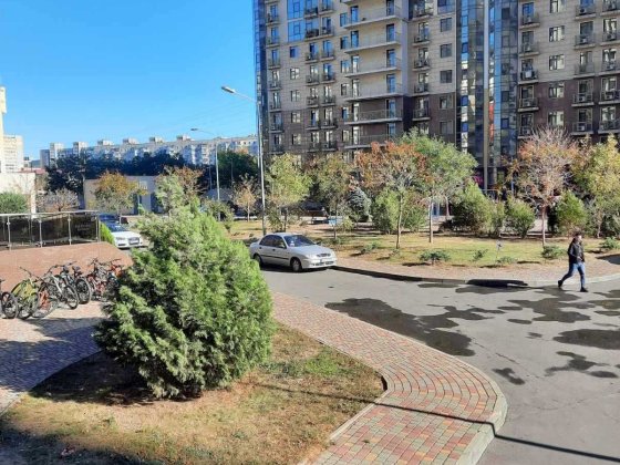 Сдам 1 ком жк 15 Жемчужина. Кадор. Евроремонт. Генератор. Лиманка