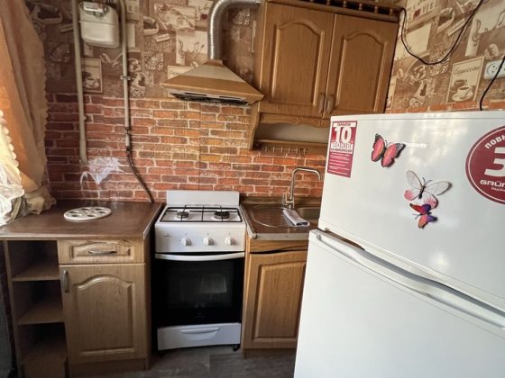 Вільна оренда 2 кім Коротченко 5