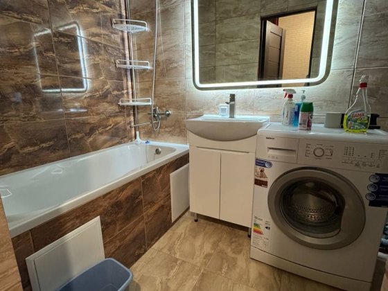 Здаю 3х кімнатну квартиру фрегат 5/5