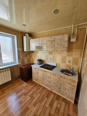 м.Камʼянське Лівий берег, 2-кімн, 2 мкрн(39 гімназія), 1/9, ремонт, АО - фото 1