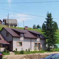 Будинок в Карпатах село Яблуниці Буковель Яремче