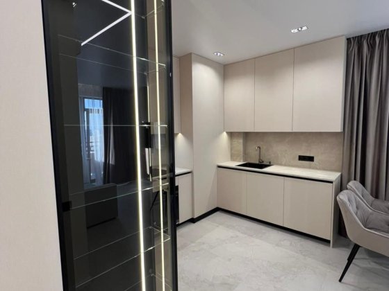 Продам 2хком Акрополь Одесса