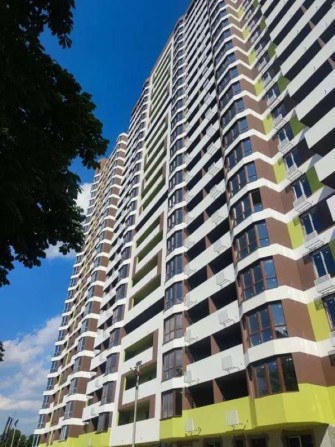 Продаж 3-к квартири вул. Бориспільська 32/14 - фото 1