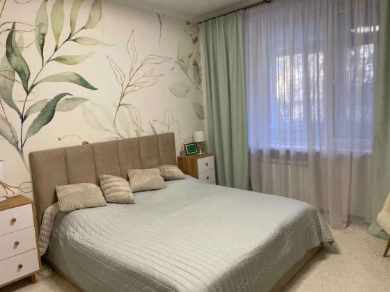 Продаж 3-к квартири вул. Ґарета Джонса 6