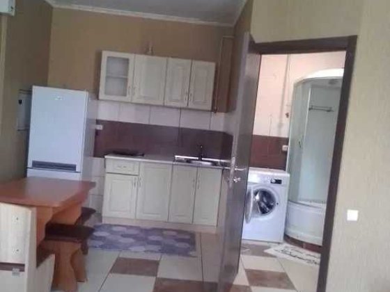 Оренда 1-кімнатної квартири студія у Борисполі, вул. Бежівка Борисполь