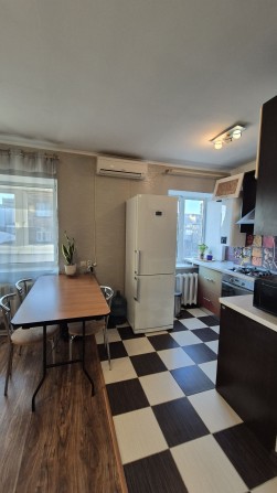 Здам 2к.квартиру Поділ метро" Тараса Шевченка" - фото 1