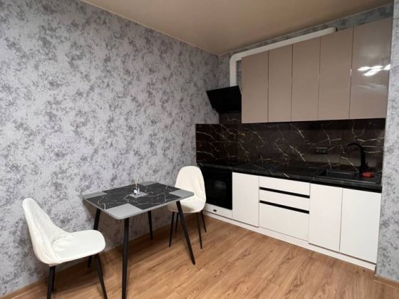 Здам гарну 1 к. Студію Крона парк Бровари