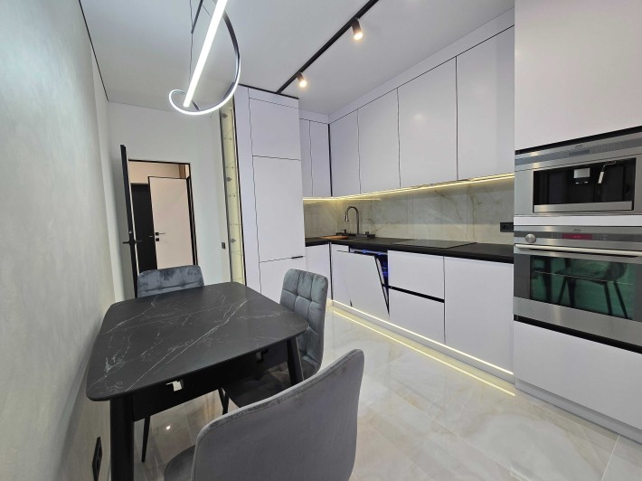 1-кім.кв. ЖК Манхеттен (Manhattan) - фото 1