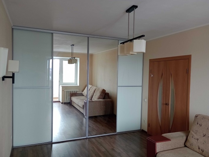 1-к в центрі Бучі, вул. Б. Хмельницького, 4 - фото 1