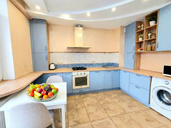 Уютная квартира с двумя спальнями и большой кухней-гостиной в ЖК RichT Буча