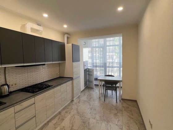 Оренда 1 км квартири поруч з стометрівкою Івано-Франківськ