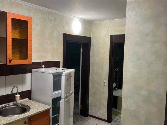 Здається 1 кімнатна квартира, по вул Джеймса Мейса, район Торгмашу. Бровари