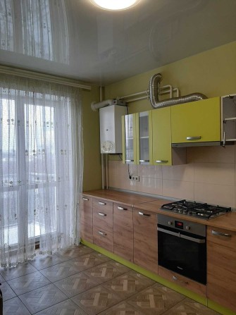 Справжня знахідка! Оренда 1-но кімнатної у новобудові (центр, парк) - фото 1