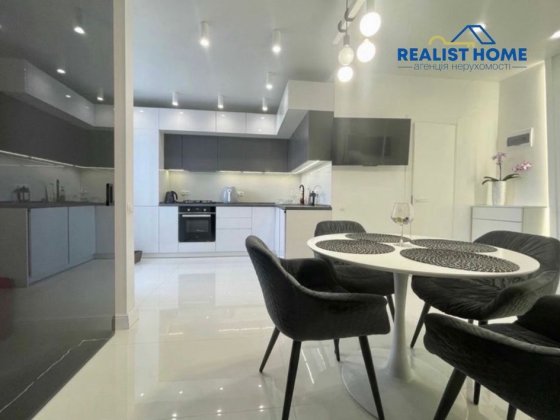 Оренда Сучасноі Дизайнерськоі квартири ЖК Сади Вишневі Вишневое