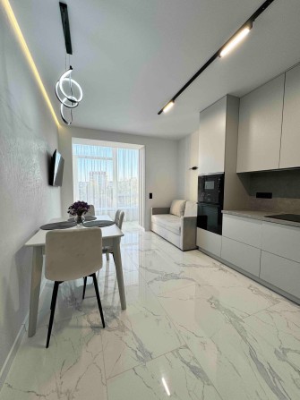 Оренда 1 кім квартири, в центрі, поруч парка - фото 1