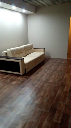 Здам 1-кімн.кв Студія.Таунхаус.7000+світло - фото 1