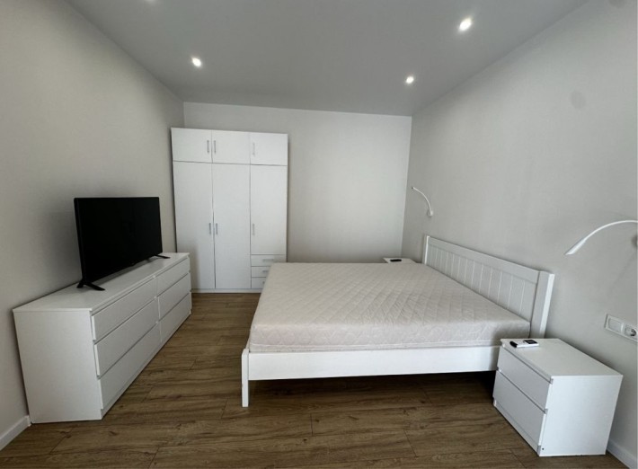 Оренда 1 кімнатна квартира ЖК Липки вул.Мазепи 164 Озеро Парк - фото 1