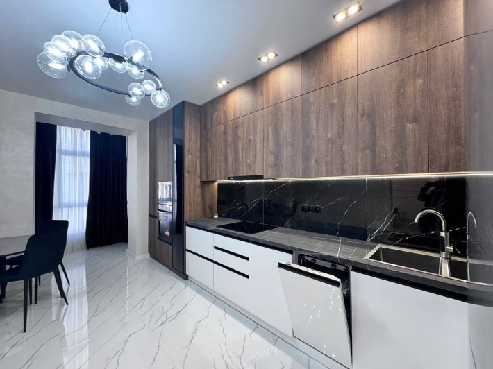 Оренда 2 км квартири поруч з стометрівкою - фото 1