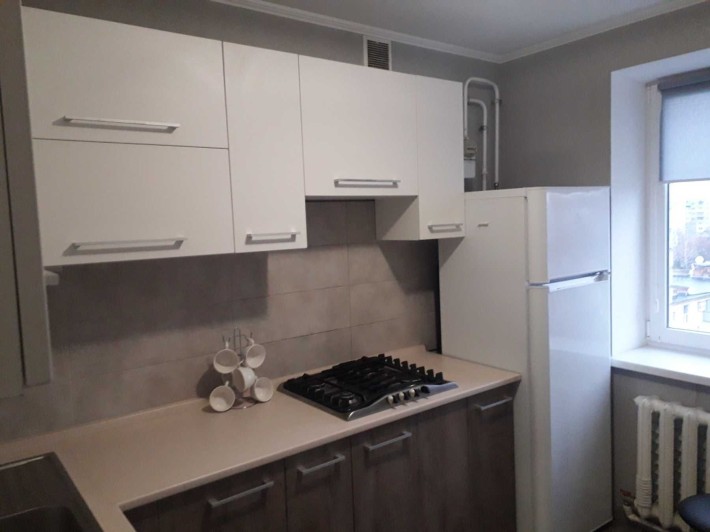 1-кім в Центрі з ремонтом, меблями та технікою - фото 1