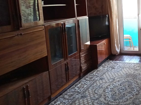 Довгострокова оренда 1-кімнатної, р-н Новоїванівський ринок Кременчук