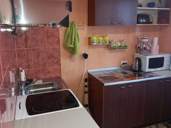 Сдам 2х комнатную квартиру на длительный срок. Кривой Рог