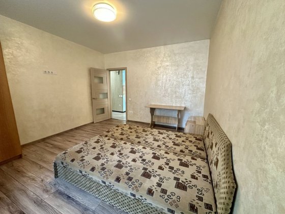 Без комісії ! 2 к . каартира район парк Мами . Дітки , маленькі тварин Ирпень