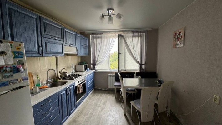 сдам просторную 2х комнатную квартиру в районе Автовокзала - фото 1