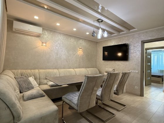 Оренда 3-кімнатної, Центр, 105м2 Кременчук