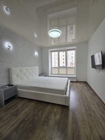 1-кім.кв. вул. Чорновола р-н парку - фото 1