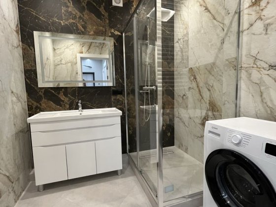 ЖК закрит.типу.Сучасна,простора кварт.закритий двір. Івано-Франківськ