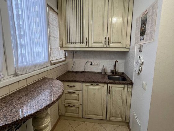 Оренда 3кімнатної. Вулиця Білозіра 10 (10хв до центру) ТОРГ Івано-Франківськ