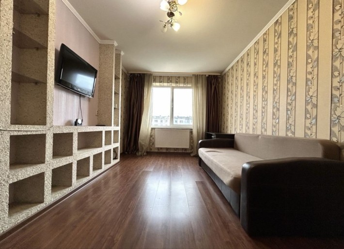 Здається 1 кімнатна квартира біля Епіцентру - фото 1