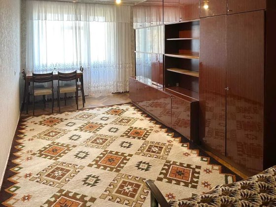 2-кім в центрі по вул.Словацького 12 Луцк