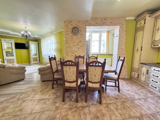 Оренда 3-к кв Пасічна , Навпроти ОКЛікарні Федьковича. Вільна.Ключі Івано-Франківськ