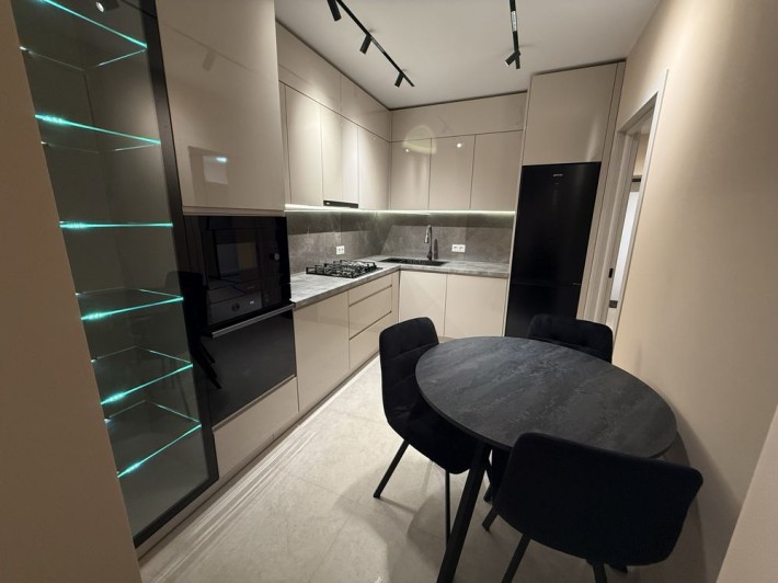 Здається в оренду 1-кімнатна квартира(перша здача) від власника - фото 1