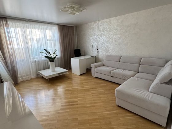 Квартира навпроти Портсіті Луцк