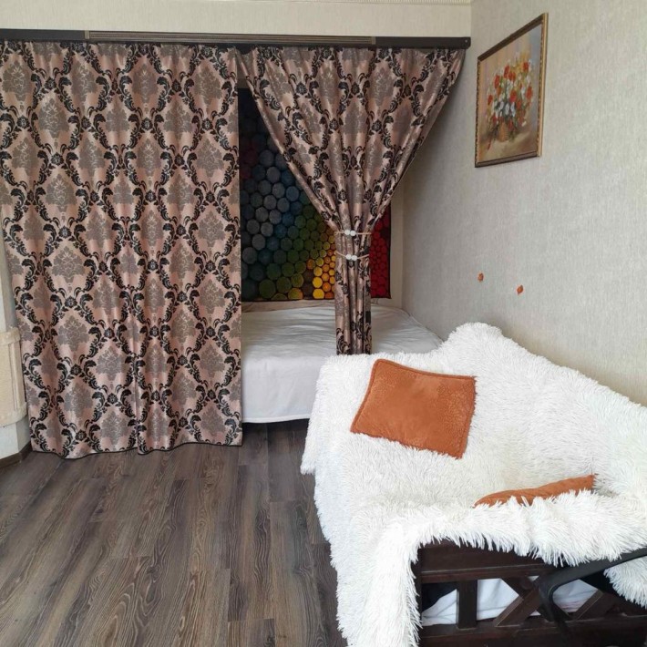 Оренда 1 кімнатної квартири в Центрі міста вулиця Щаслива! - фото 1