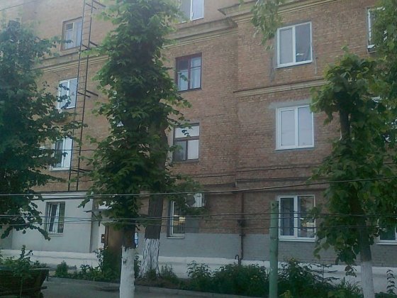 Сдам однокомнатную  квартиру Кривой Рог