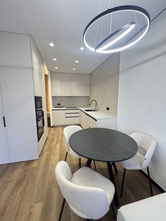 Перша здача нової Євро 2кімнатної квартири! БІЗНЕС КЛАС!Центральний 2! - фото 1