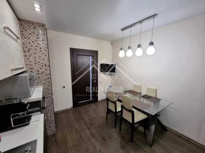 Оренда 4к квартири в центрі міста - фото 1