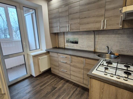 Укомплектована меблями та технікою. Газ! 2 поверх Ірпінь