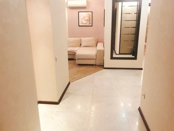 Полтава 3 ком 89кв.м  4 балкона. Центр 20.000 и ком Полтава